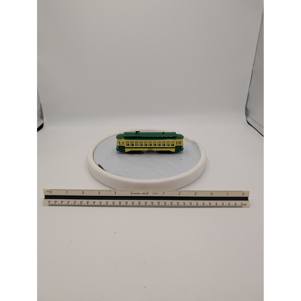 Bachmann HO Scale PRT Philadelphia Rapid‎ Transit Streetcar Trolley Green Yellow